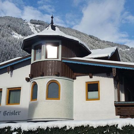Aparthotel Berghof Geisler à Finkenberg Extérieur photo